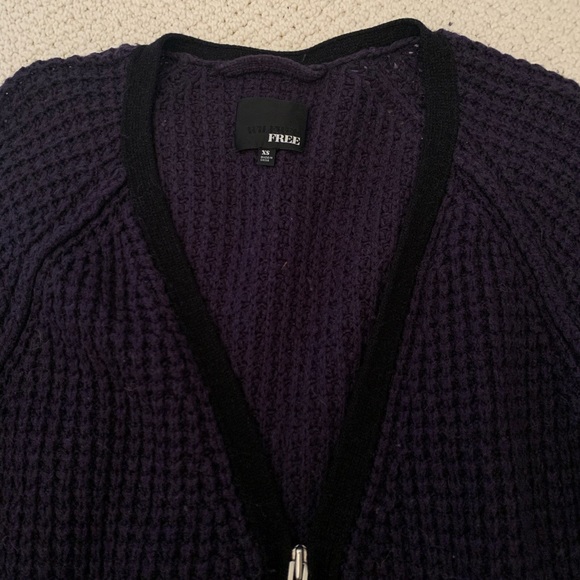 Super cozy Wilfred Free Cardigan - Picture 2 of 2